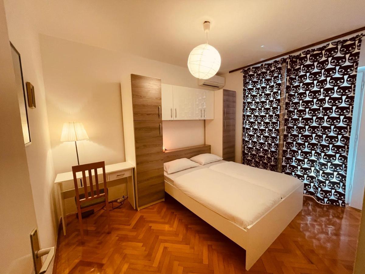 Central Single House With Parking-Top Location! Новаля Екстериор снимка