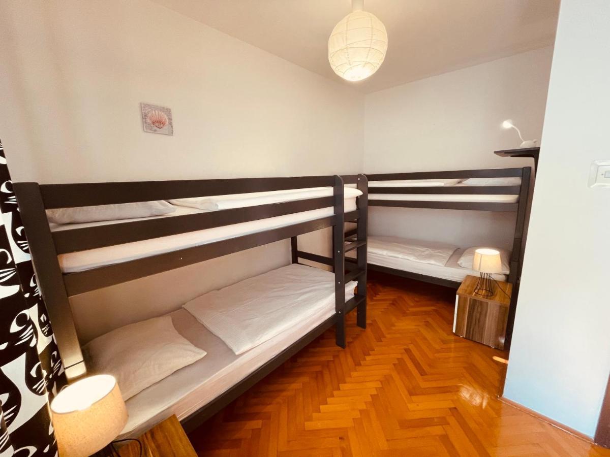 Central Single House With Parking-Top Location! Новаля Екстериор снимка