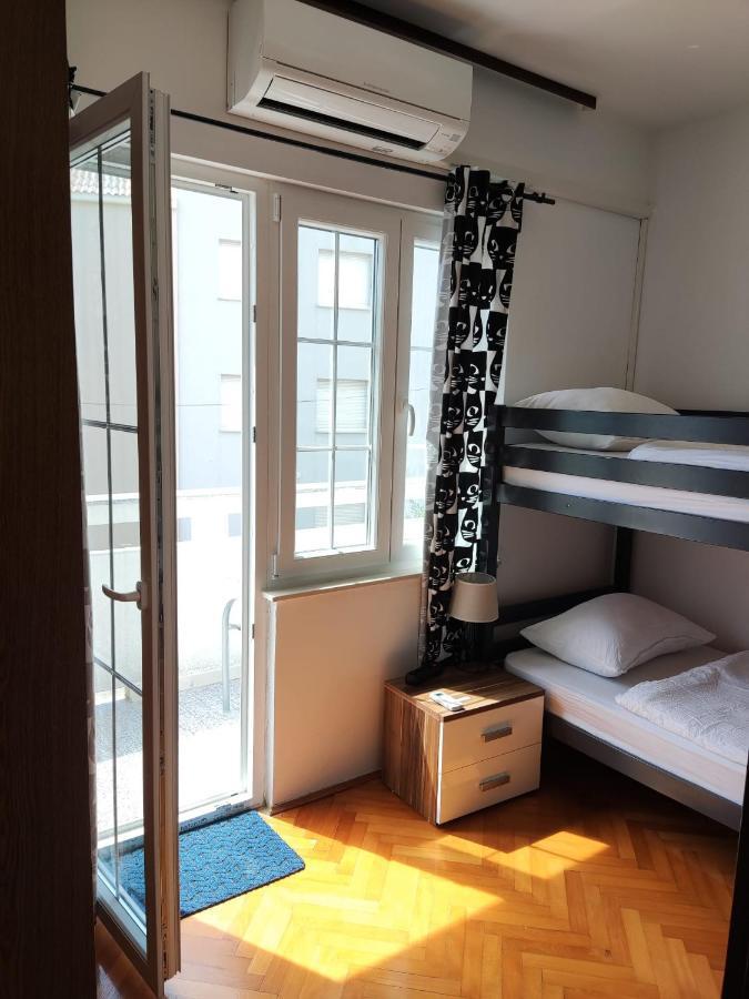 Central Single House With Parking-Top Location! Новаля Екстериор снимка
