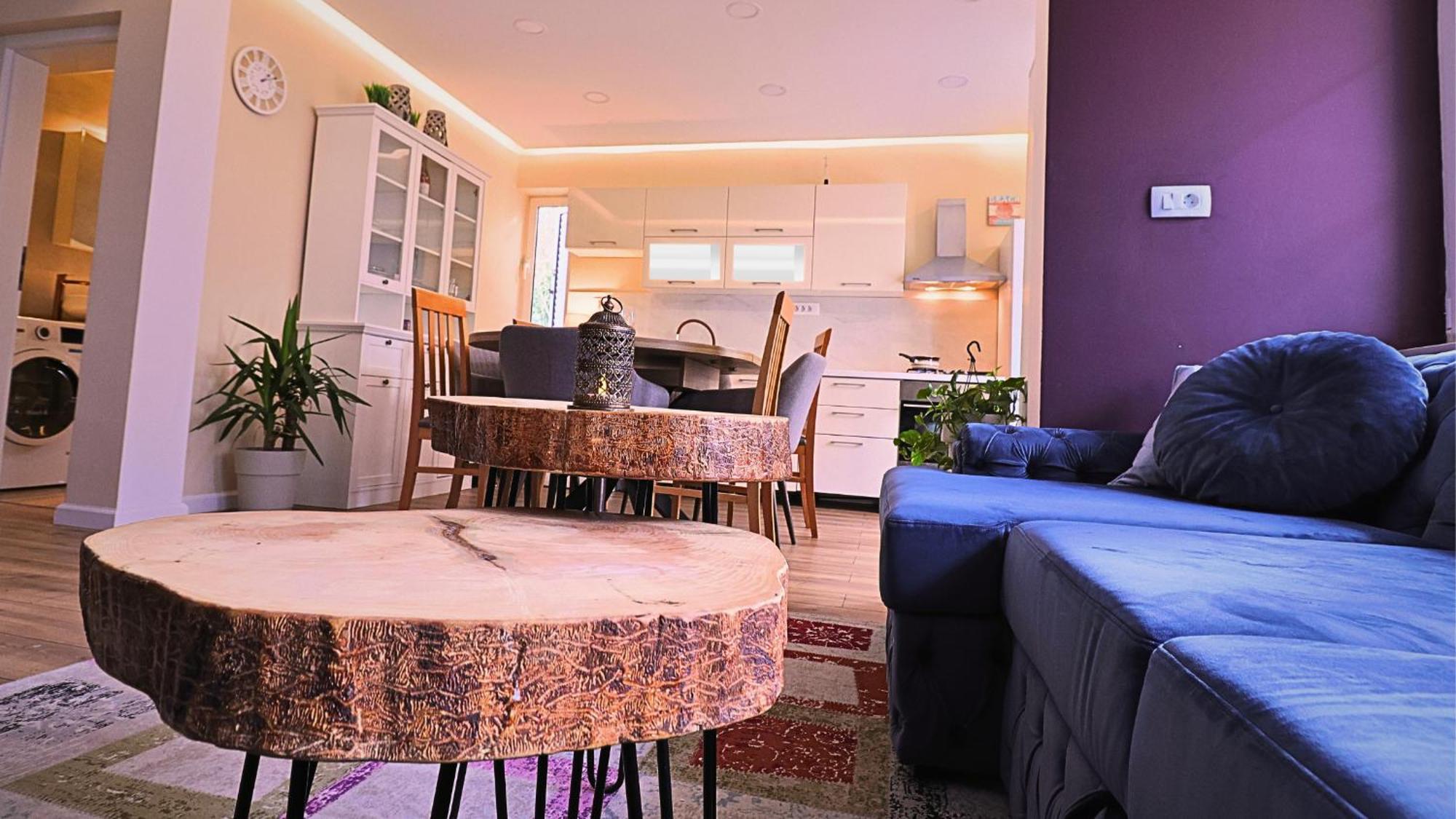 Central Single House With Parking-Top Location! Новаля Екстериор снимка